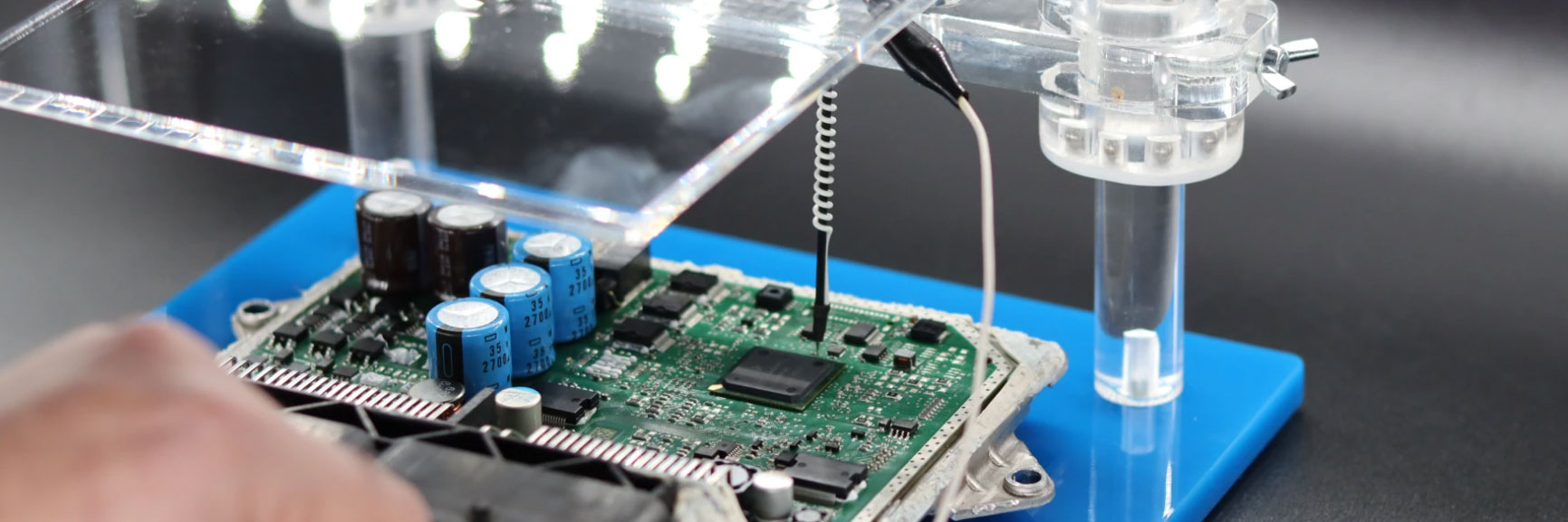 New Turrin Elettronica MC3 is a complete hardware and software tool for reading and writing EEprom & Micro via OBD , BOOT and BENCH MODE . It can perform checksum correction before writing the file | Emirates Keys