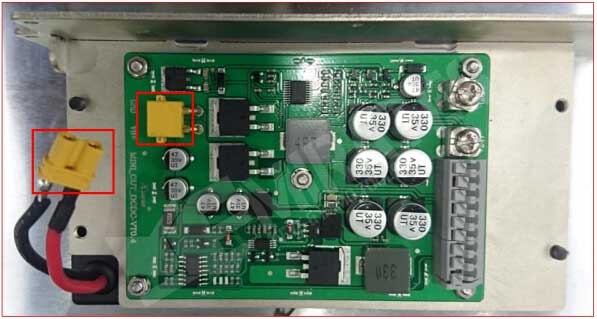 Xhorse_XCMN04EN_Power_Supply_Adapter_with_Battery
